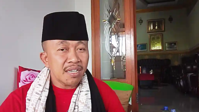 Sampurno, Kepala Desa Pakel Kecamatan Gucialit Kabupaten Lumajang, Jawa Timur